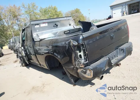 2016 Ram 1500 Sport z USA, uszkodzony, nr VIN 1C6RR7HT9GS252355